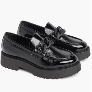 Nero Giardini platform chain link loafer, black patent  leather, size 37